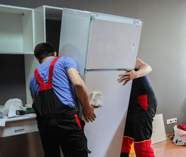 Установка встраиваемого холодильника в Москве